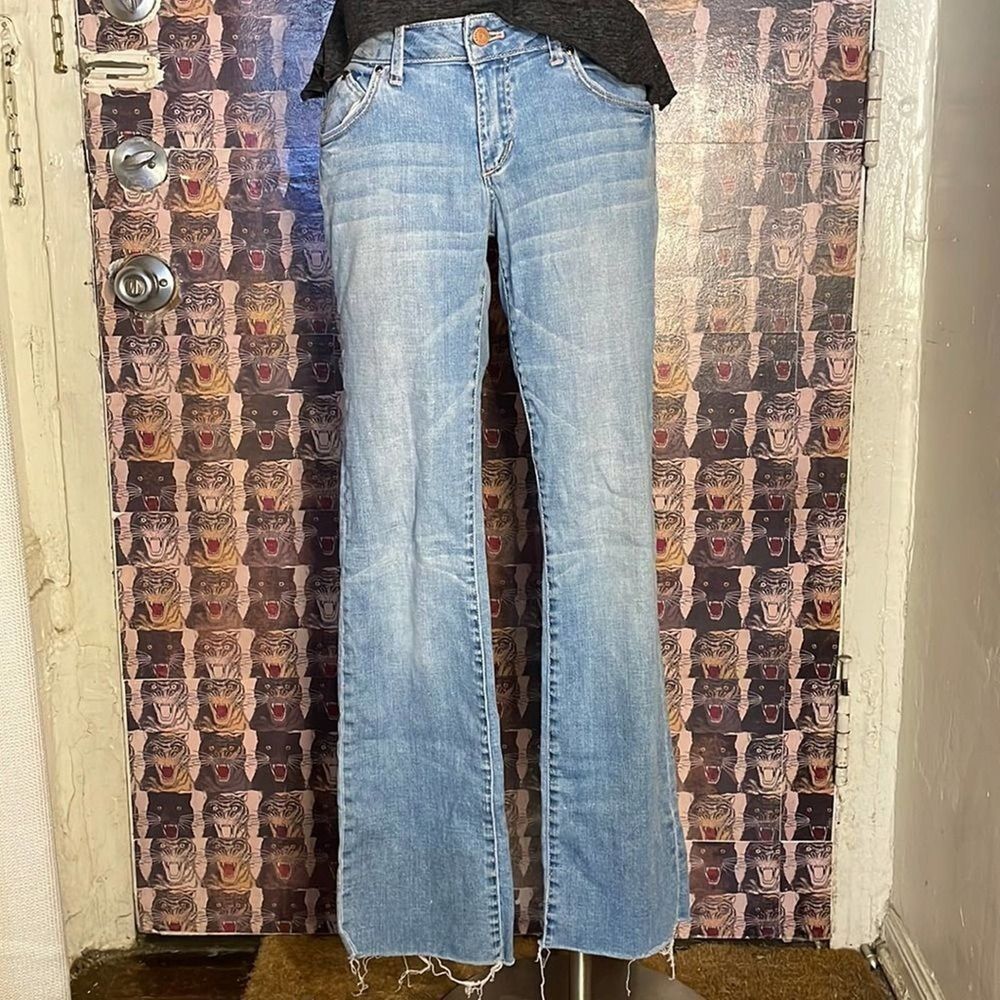 Loyal Jeans - Picture 2 of 8